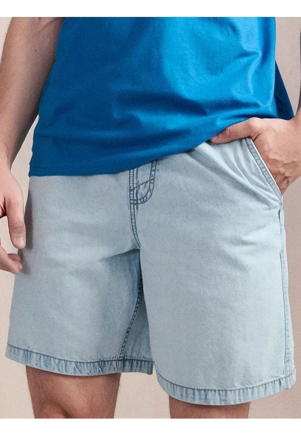 Sinsay - Szorty jeansowe - kremowy. Kolor: kremowy