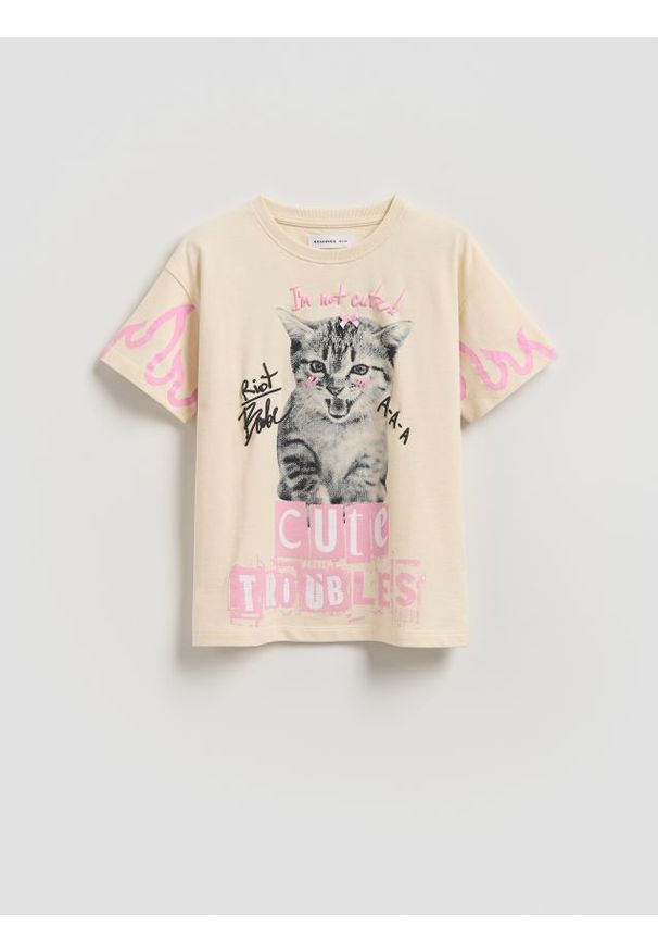 Reserved - T-shirt z nadrukiem - kremowy. Kolor: kremowy. Materiał: bawełna. Wzór: nadruk