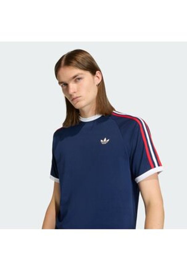 Adidas - adidas T-Shirt 3-Stripes KC8636 Granatowy Regular Fit. Kolor: niebieski. Materiał: bawełna