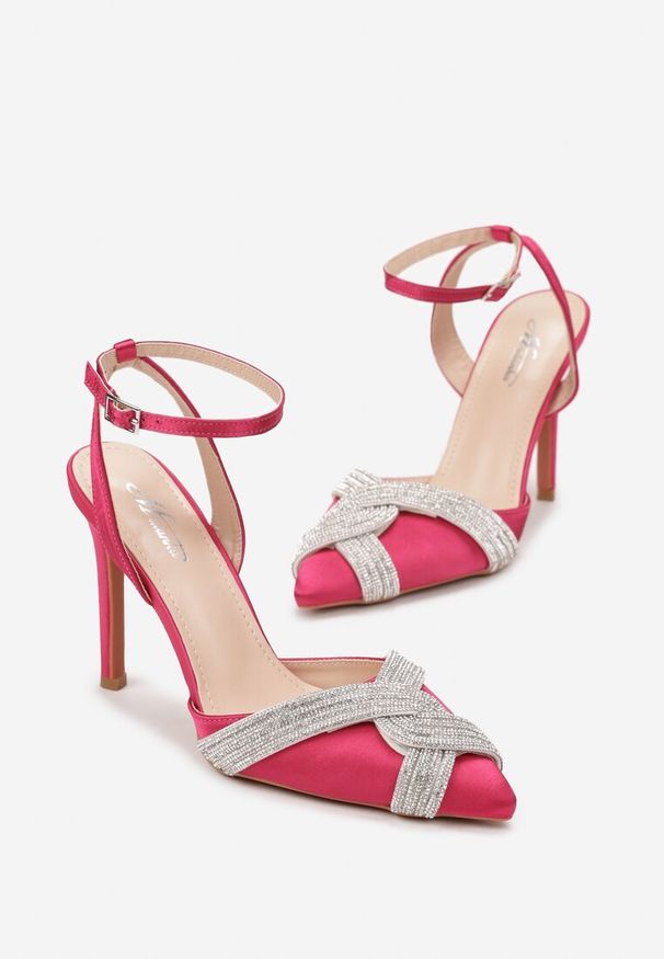 Renee - Fuksjowe Sandały Bellen. Zapięcie: pasek. Kolor: różowy. Materiał: satyna. Styl: glamour
