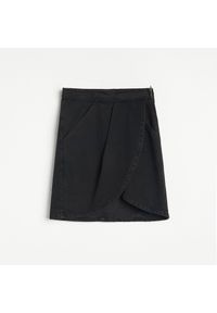 Reserved - Jeansowa spódnica z kieszeniami - Czarny. Kolor: czarny. Materiał: jeans #1