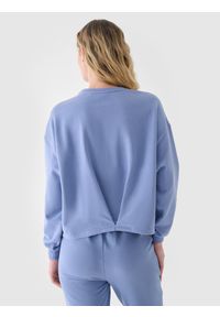 4f - 4F Bluza dresowa nierozpinana bez kaptura damska - niebieska XL. Okazja: na co dzień. Typ kołnierza: bez kaptura. Kolor: niebieski. Materiał: dresówka. Wzór: gładki, ze splotem. Styl: klasyczny, casual, sportowy #2