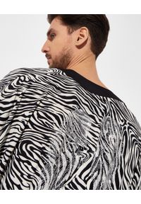 MYSTIQUE BEACH - Tunika maxi Zebra w zwierzęcy print. Kolor: czarny. Materiał: szyfon. Długość: długie. Wzór: nadruk, motyw zwierzęcy