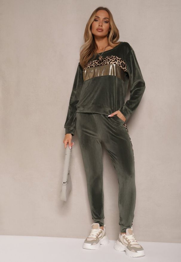 Renee - Zielony Welurowy Komplet Dresowy Bluza i Joggery z Wzorem w Panterkę Xorienta. Kolor: zielony. Materiał: welur, dresówka. Wzór: motyw zwierzęcy