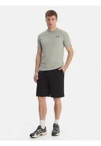 Under Armour Szorty sportowe UA Rival Lightweight 6009345 Czarny Regular Fit. Kolor: czarny. Materiał: bawełna. Styl: sportowy #3