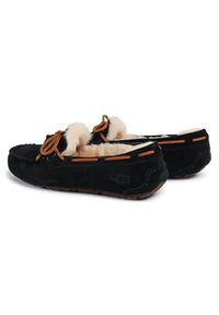 Ugg Kapcie W Dakota 1107949 Czarny. Kolor: czarny. Materiał: skóra