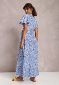 Renee - Niebieska Sukienka Alethossia. Kolor: niebieski. Materiał: wiskoza. Wzór: aplikacja. Typ sukienki: rozkloszowane, kopertowe. Długość: maxi