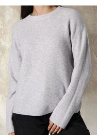 Sinsay - Sweter z długim rękawem i domieszką wełny - szary. Kolor: szary. Materiał: wełna. Długość rękawa: długi rękaw. Długość: długie #1