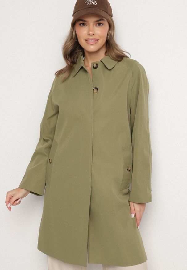 Born2be - Zielony Płaszcz Jednorzędowy z Kołnierzykiem Ronisse. Okazja: na co dzień. Kolor: zielony. Materiał: jeans. Styl: klasyczny, casual, elegancki