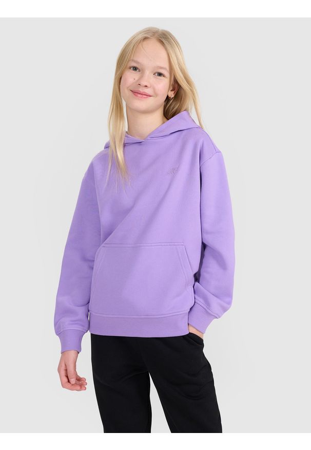 4f - 4F Bluza dresowa nierozpinana z kapturem dziewczęca - fioletowa 146 (10-11 lat). Okazja: na co dzień. Typ kołnierza: kaptur. Kolor: fioletowy. Materiał: dresówka. Wzór: ze splotem, gładki. Sezon: lato. Styl: casual, sportowy