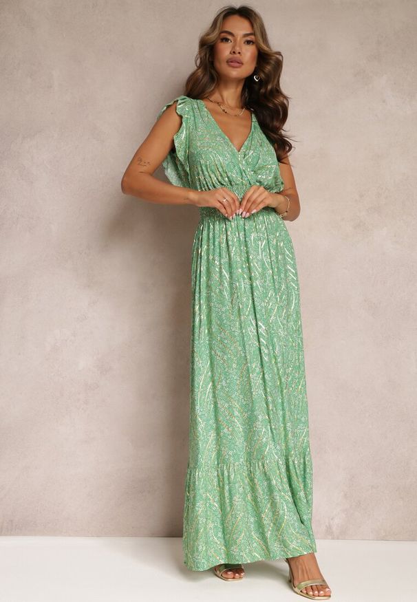 Renee - Zielona Sukienka Maxi z Metaliczną Aplikacją Wykonana z Wiskozy Akella. Typ kołnierza: kołnierz z falbankami. Kolor: zielony. Materiał: wiskoza. Wzór: aplikacja. Długość: maxi