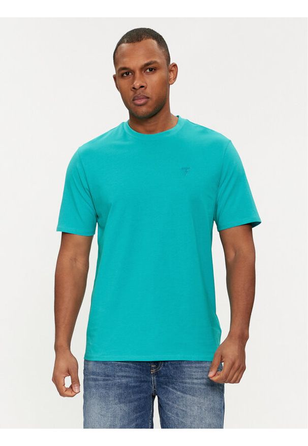 Guess T-Shirt F3GI00 K8HM0 Turkusowy Regular Fit. Kolor: turkusowy. Materiał: bawełna