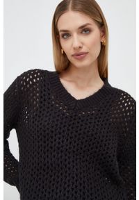 Silvian Heach sweter damski kolor czarny ciepły. Kolor: czarny. Materiał: dzianina