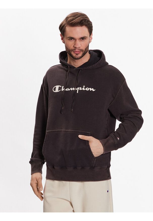 Champion Bluza 218600 Czarny Regular Fit. Kolor: czarny. Materiał: syntetyk