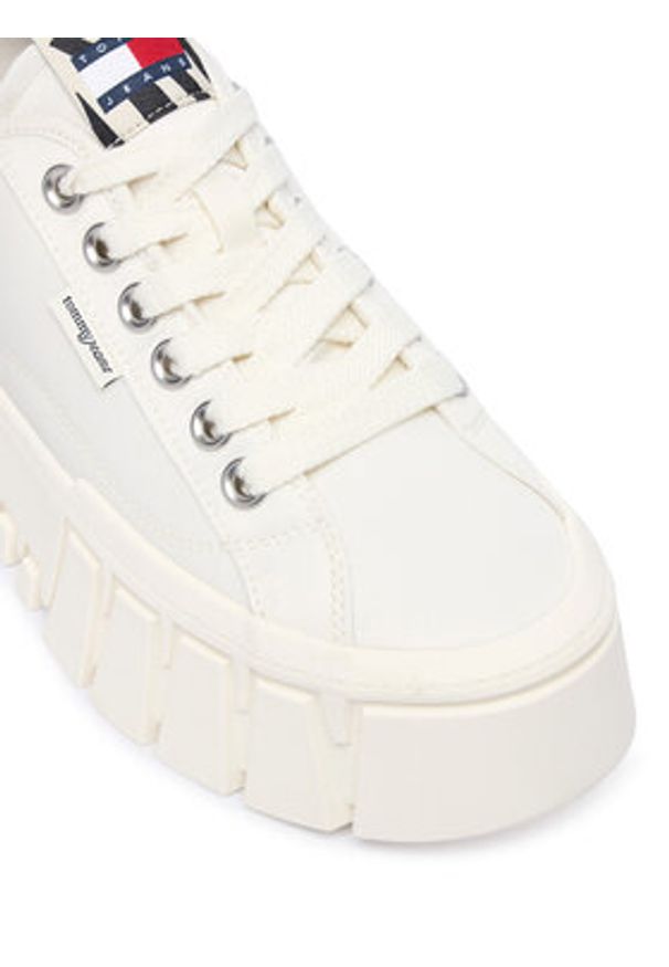 Tommy Jeans Sneakersy Tj Platform Sneaker Zebra EN0EN03070 Biały. Kolor: biały. Materiał: materiał. Wzór: motyw zwierzęcy. Obcas: na platformie