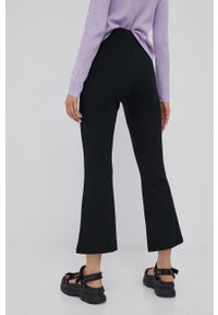 only - Only spodnie damskie kolor czarny szerokie high waist. Okazja: na co dzień. Stan: podwyższony. Kolor: czarny. Styl: casual