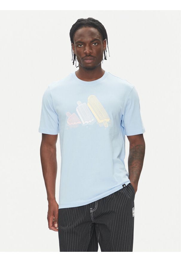 Adidas - adidas T-Shirt Lounge Ice Graphic JJ4019 Niebieski Regular Fit. Kolor: niebieski. Materiał: bawełna