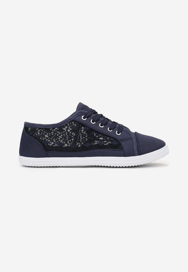 Renee - Granatowe Tenisówki z Ażurowymi Wstawkami Po Bokach Salessa. Okazja: na co dzień. Kolor: niebieski. Materiał: jeans. Wzór: ażurowy. Sezon: lato, wiosna. Obcas: na obcasie. Styl: casual. Wysokość obcasa: niski