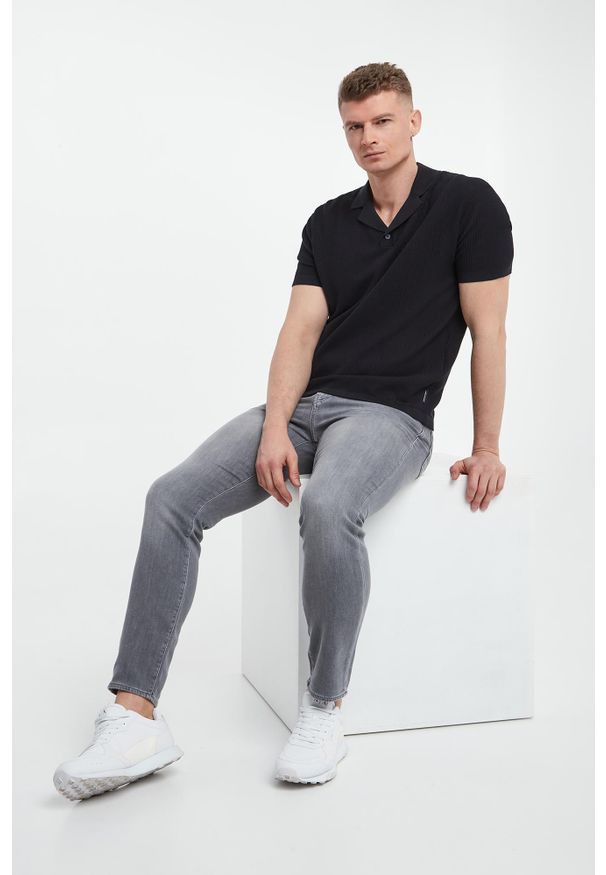 Armani Exchange - Polo męskie ARMANI EXCHANGE. Typ kołnierza: polo