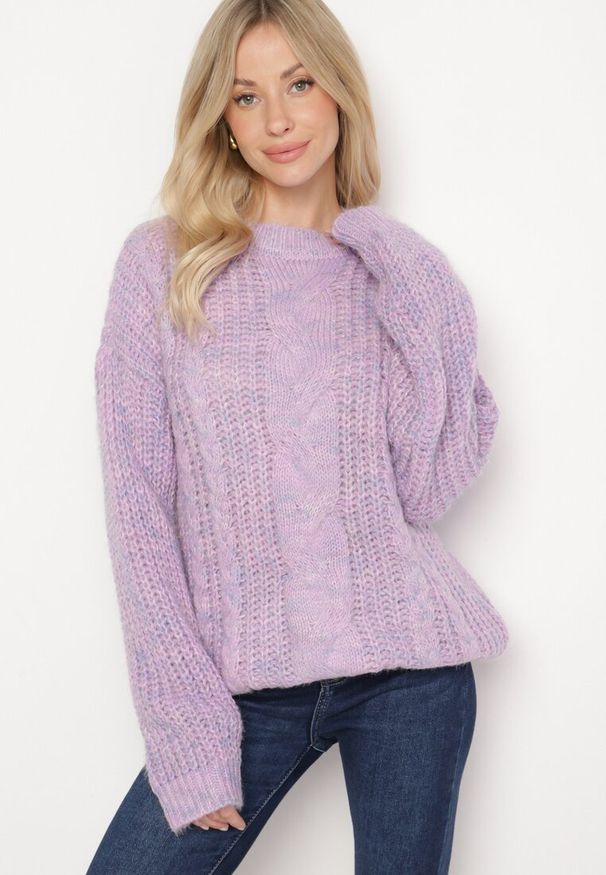 Born2be - Fioletowy Sweter z Wełną z Ozdobnym Splotem Abrenevia. Kolor: fioletowy. Materiał: wełna. Wzór: ze splotem. Sezon: zima