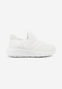 Renee - Białe Sneakersy Śniegowce na Platformie z Tłoczeniem i Pikowaną Cholewką Vermina. Okazja: na co dzień. Kolor: biały. Materiał: dresówka. Szerokość cholewki: normalna. Obcas: na platformie