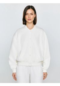 Big-Star - Bluza damska bomber biała Pixelina 100. Okazja: na spacer, na co dzień. Kolor: biały. Materiał: dzianina. Styl: casual, elegancki, sportowy #3