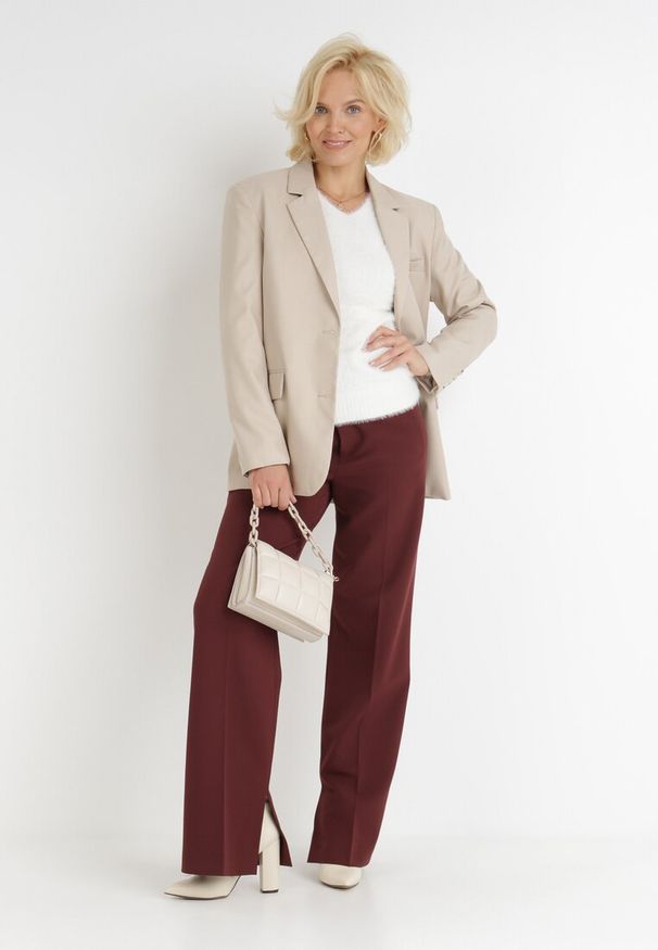 Born2be - Biały Sweter Wełniany Panaris. Typ kołnierza: dekolt w serek. Kolekcja: plus size. Kolor: biały. Materiał: wełna. Styl: klasyczny