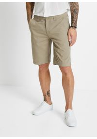 bonprix - Bermudy chino z czystej bawełny, Regular Fit. Kolor: zielony, beżowy. Materiał: bawełna #1