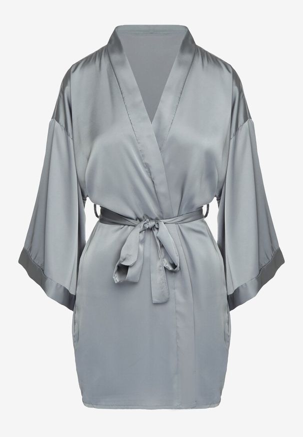 Renee - Zielony Szlafrok z Satyny Wykończony Paskiem Rivathena. Typ kołnierza: dekolt w kształcie V. Kolor: zielony. Materiał: satyna