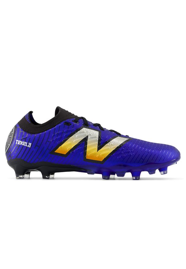 Korki męskie New Balance TEKELA PRO FG V4+ ST1FLZ45 – niebieskie. Kolor: niebieski. Materiał: materiał, nylon, guma, włókno. Szerokość cholewki: normalna. Sport: bieganie