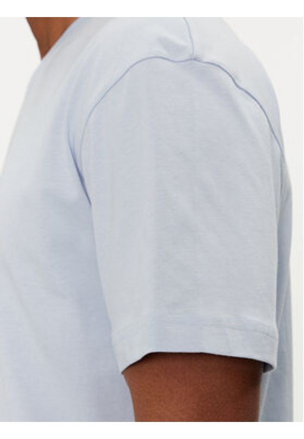 Calvin Klein T-Shirt Hero K10K111346 Błękitny Regular Fit. Kolor: niebieski. Materiał: bawełna