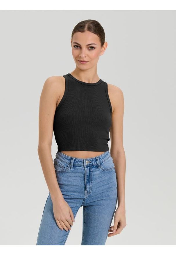 Sinsay - Crop top bez rękawów - czarny. Kolor: czarny. Długość rękawa: bez rękawów