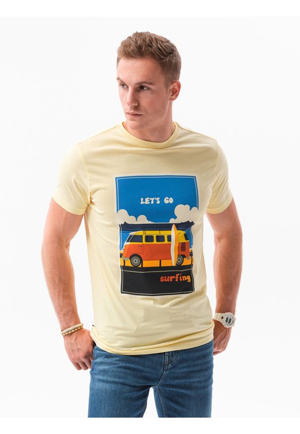 Ombre Clothing - T-shirt męski z nadrukiem - żółty V-8B S1434 - XXL. Kolor: żółty. Materiał: bawełna. Wzór: nadruk. Styl: klasyczny