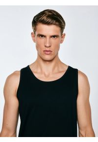 Big-Star - Koszulka męska bez rękawów czarna Dero 906. Okazja: na co dzień. Kolor: czarny. Materiał: dresówka, jeans. Długość rękawa: bez rękawów. Styl: sportowy, casual