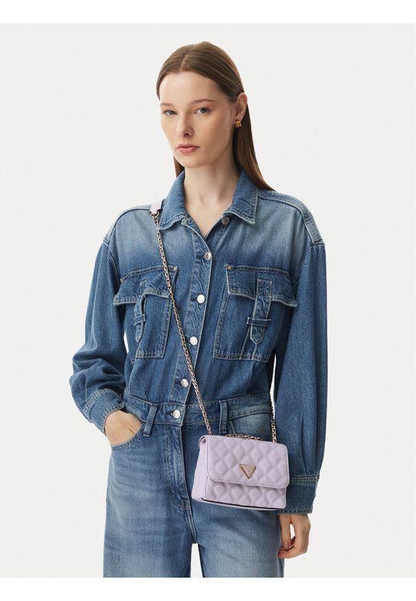 Guess Torebka Giully II Mini HWQG96 73740 Fioletowy. Kolor: fioletowy. Materiał: skórzane