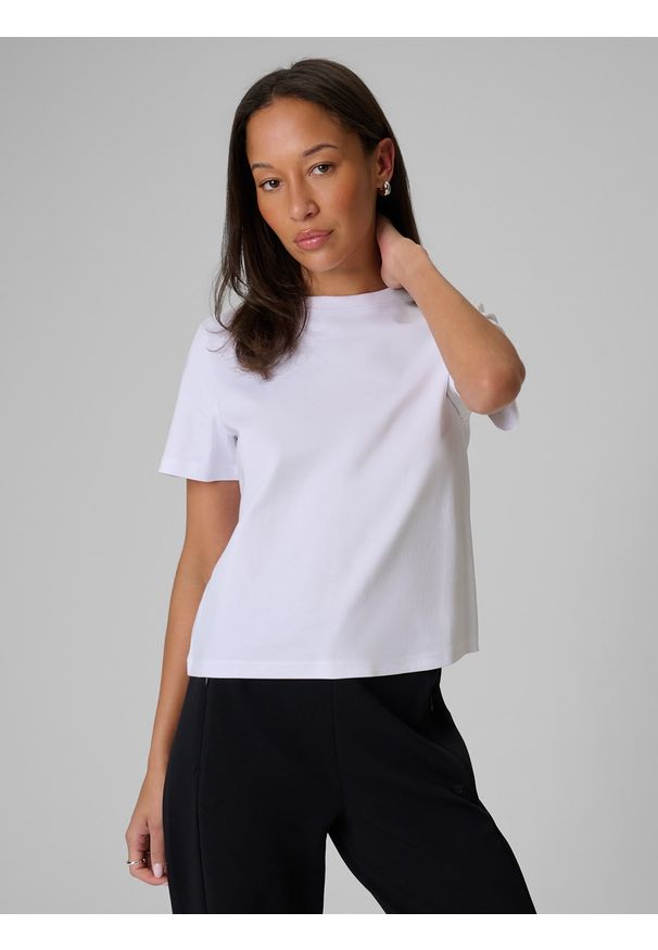 4f - 4F T-shirt regular gładki damski - biały XS. Okazja: na co dzień. Kolor: biały. Materiał: materiał. Wzór: gładki. Styl: casual