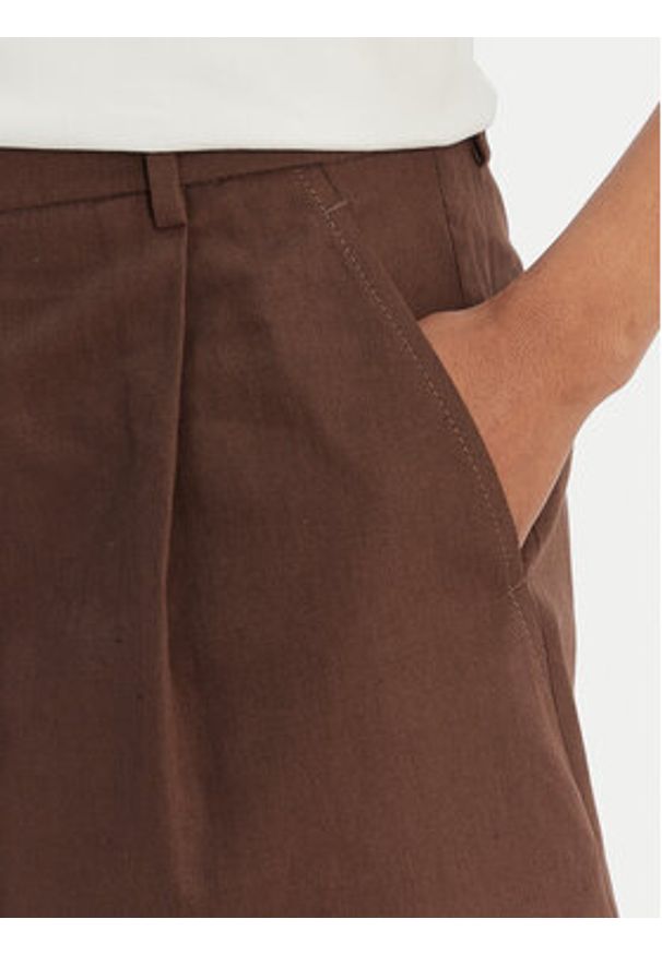 Weekend Max Mara Bermudy Ecuba 2615141022 Brązowy Loose Fit. Kolor: brązowy. Materiał: bawełna