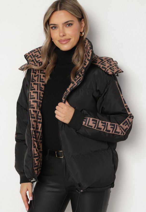 Born2be - Czarna Dwustronna Kurtka Puffer z Odpinanym Kapturem i Kieszeniami Erisaria. Okazja: na spacer. Kolor: czarny. Materiał: jeans, materiał. Styl: wizytowy, elegancki