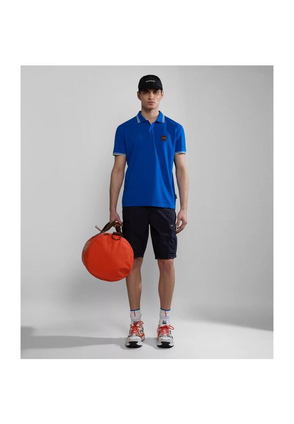 Szorty bermudzkie Napapijri Noto 2.0. Kolor: niebieski. Materiał: bawełna. Długość: krótkie. Wzór: haft. Sezon: lato