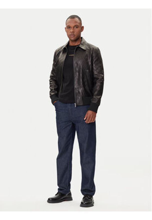 Karl Lagerfeld - KARL LAGERFELD Kurtka skórzana 555000 554400 Czarny Regular Fit. Typ kołnierza: dekolt w karo. Kolor: czarny. Materiał: skóra