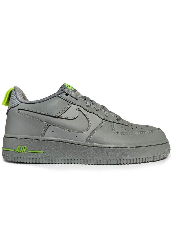 Buty do koszykówki chłopięce Nike Air Force 1 LV8 1 (GS). Kolor: szary. Model: Nike Air Force. Sport: koszykówka