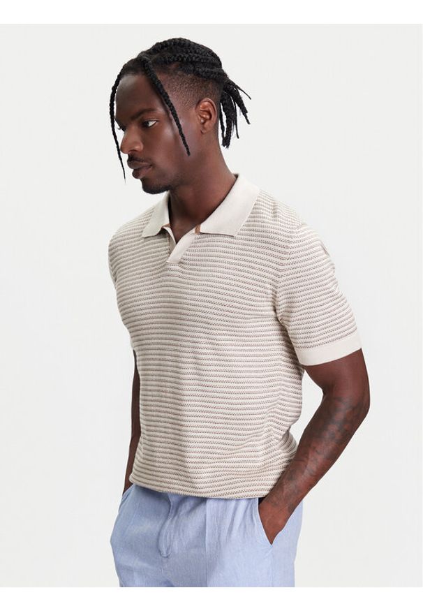 United Colors of Benetton - United Colors Of Benetton Polo 1094K301J Beżowy Regular Fit. Typ kołnierza: polo. Kolor: beżowy. Materiał: bawełna