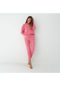 Mohito - Dzianinowe spodnie - Różowy. Kolor: różowy. Materiał: dzianina #1