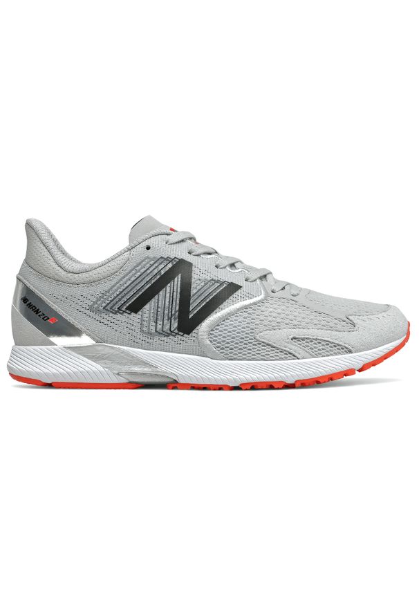 New Balance Hanzo R v3 WHANZRA3. Materiał: syntetyk, guma, materiał. Szerokość cholewki: normalna. Sport: bieganie