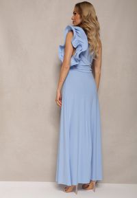 Renee - Niebieska Rozkloszowana Sukienka Asymetryczna z Dużymi Falbanami przy Ramionach Cevada. Okazja: na ślub cywilny, na wesele, na co dzień. Kolor: niebieski. Typ sukienki: asymetryczne. Styl: casual #3