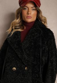 Renee - Czarna Dwurzędowa Kurtka Futerkowy Płaszcz z Dodatkowymi Rękawiczkami Hetirra. Okazja: na co dzień, na spacer. Kolor: czarny. Materiał: jeans. Styl: elegancki, casual #5