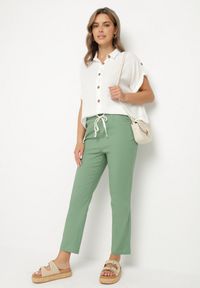 Born2be - Zielone Bawełniane Spodnie z Wiązaniem Galtebis. Okazja: na co dzień. Kolor: zielony. Materiał: bawełna. Styl: casual, elegancki