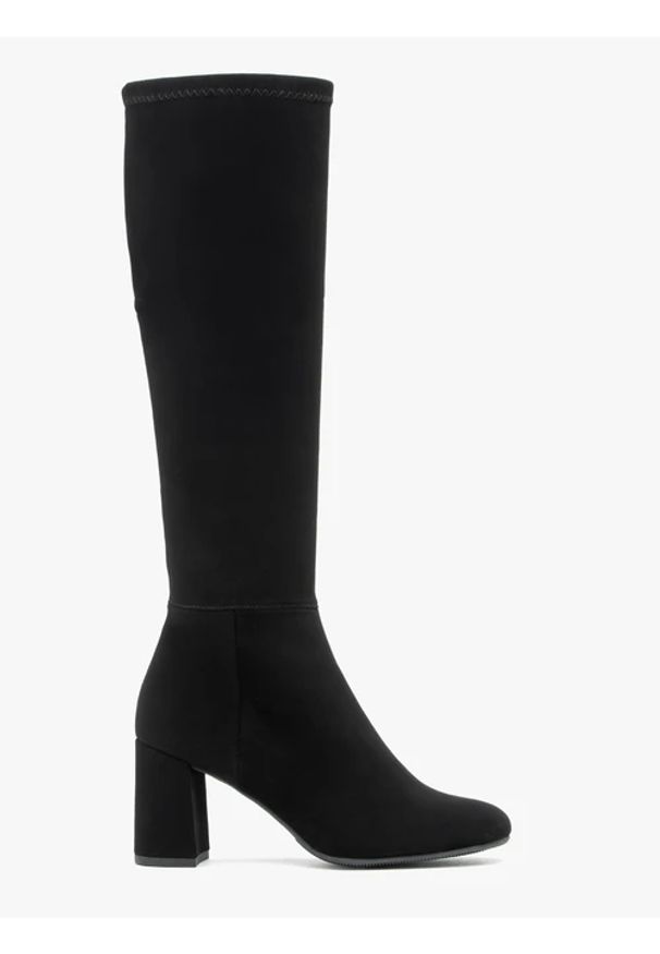 Ryłko - Czarne kozaki z elastyczną szeroką cholewką. Nosek buta: okrągły. Zapięcie: zamek. Kolor: czarny. Materiał: syntetyk. Szerokość cholewki: szeroka. Obcas: na obcasie. Styl: street. Wysokość obcasa: średni