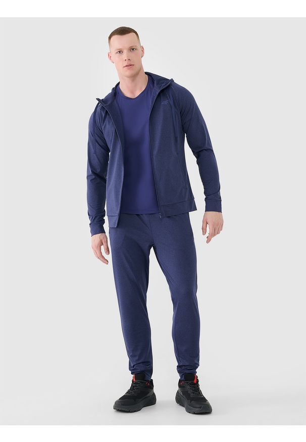 4f - 4F Bluza treningowa szybkoschnąca męska - grananatowa 3XL. Okazja: na co dzień. Typ kołnierza: kaptur. Kolor: niebieski. Materiał: elastan, materiał, włókno, dzianina, syntetyk. Długość rękawa: raglanowy rękaw. Wzór: ze splotem, gładki, jednolity. Styl: casual, sportowy. Sport: fitness
