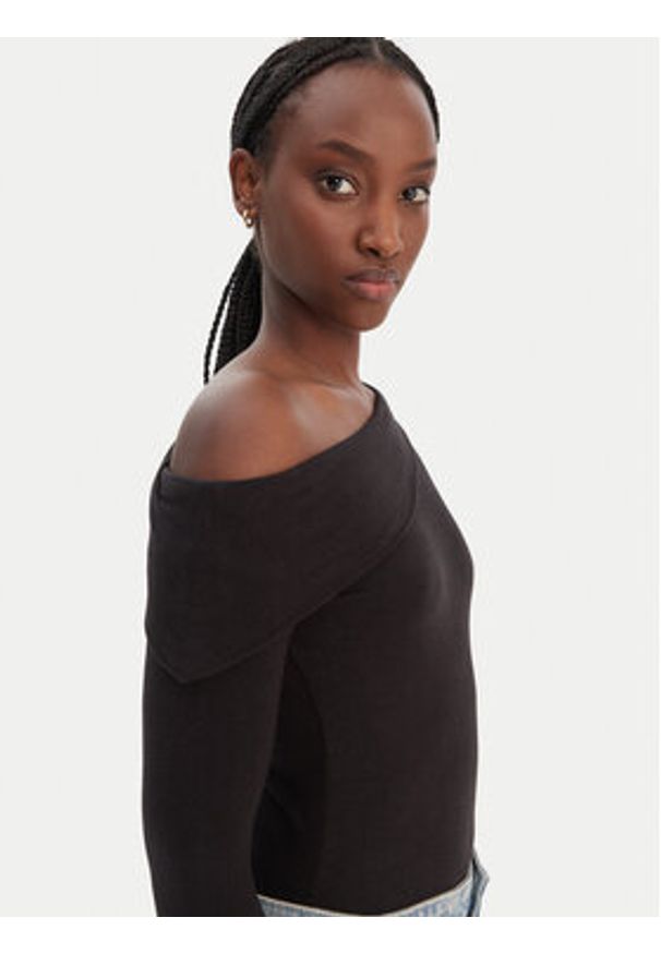 Guess Top W6RP15 KD012 Czarny Slim Fit. Kolor: czarny. Materiał: wiskoza